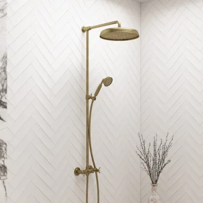 Hassel&Teudt HBR800 S02 - Brusestangssæt m/Ø31 cm. Rain DeLuxe m/EasyClean, Poleret Messing Natur