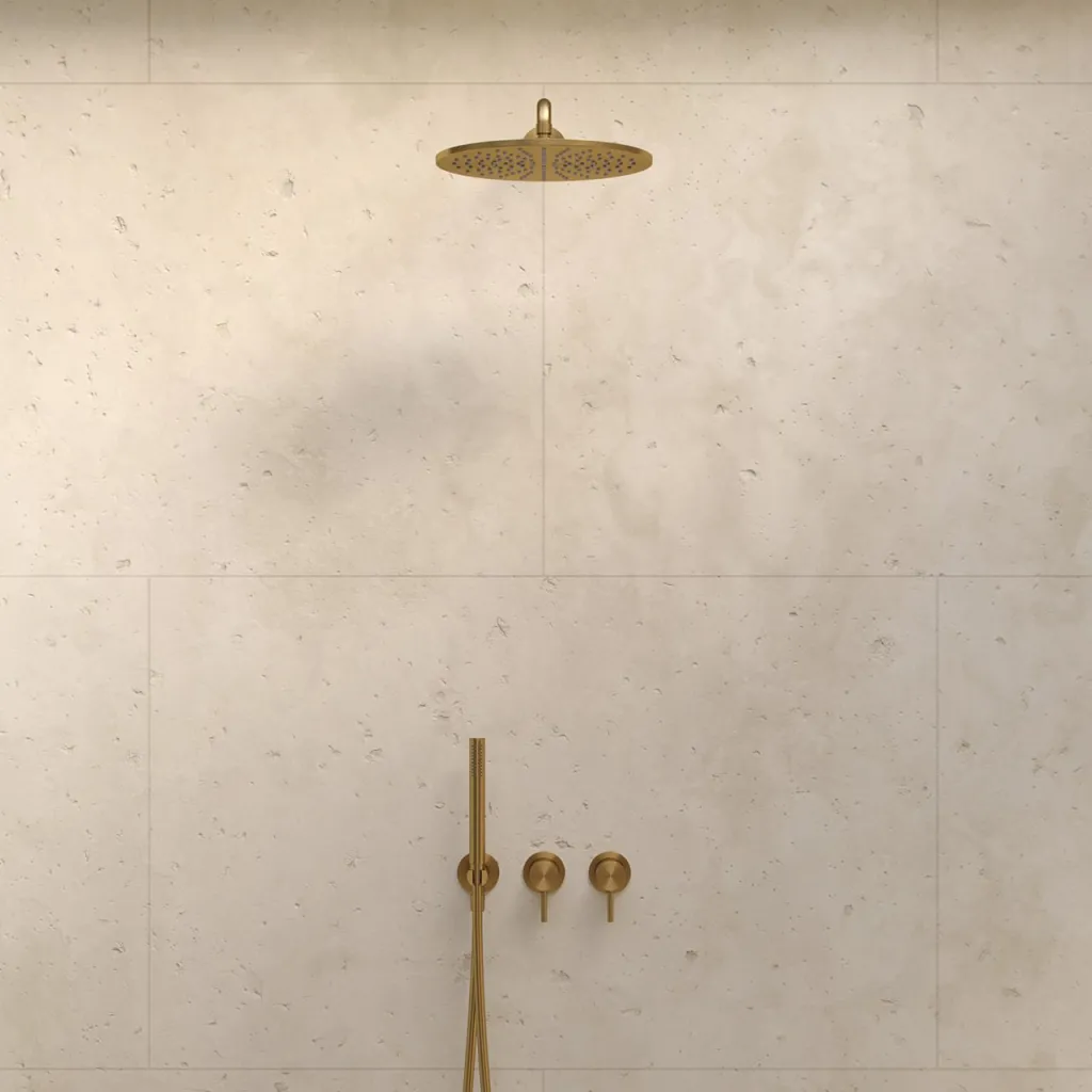 Semplice SBR801 S07 - Brusesæt, Rain DeLuxe Ø30 cm, Væg, PVD Børstet Messing