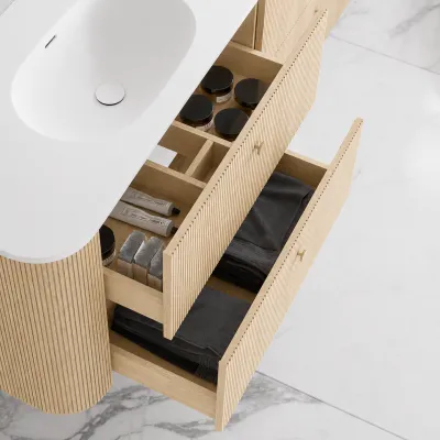 Noorwork 140D - Snedkermøbel i Lys Natur Eg inkl. Mathvid Corian® Vaskebordplade